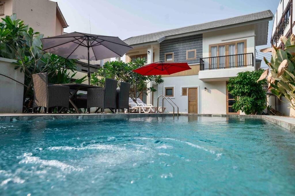 Pousada 5br Poolvilla On The Old Moat ⁜best Location⁜ Chiang Mai