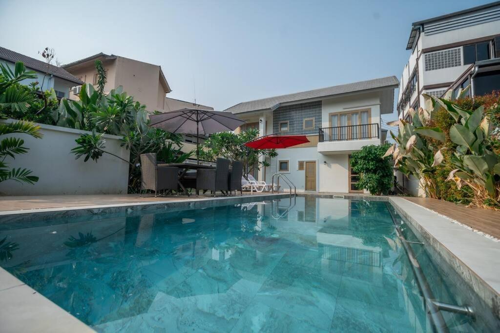 Pousada 5br Poolvilla On The Old Moat ⁜best Location⁜ Chiang Mai